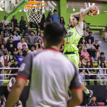 Satya Wacana Bangkit dan Tumbangkan Pacific Caesar Surabaya 88-84