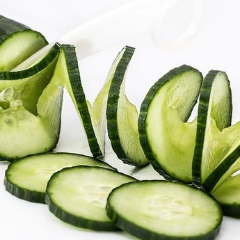 Selain Bisa Bikin Kulit Glowing dan Tubuh Sehat, Ini Segudang Manfaat Timun