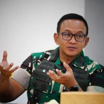 TNI AD Turun Tangan Bantu Pemakaman Korban Ledakan Garut
