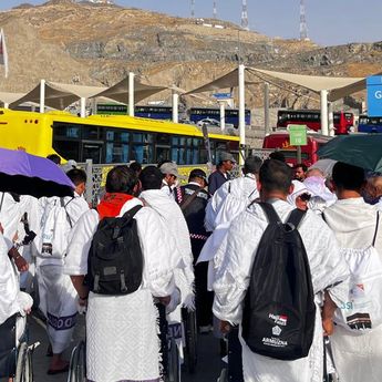 Cuaca Makkah Ekstrem Capai 42 Derajat Celcius, Ini Tips Mengatasinya