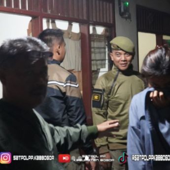 Razia Pekat di Cibinong, Satpol PP Amankan 11 PSK Online, 4 Positif HIV