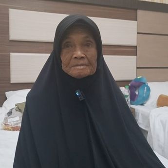 Naik Haji di Usia 107 Tahun, Sutiah Sunyoto jadi Jemaah Tertua Asal Indonesia 2025