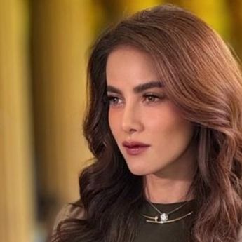 Olla Ramlan Mendadak Minta Maaf ke Ibunda Usai Lepas Hijab