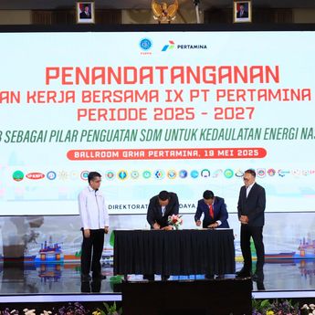 Menteri Ketenagakerjaan Saksikan Penandatanganan Perjanjian Kerja Bersama Pertamina dengan Serikat Pekerja