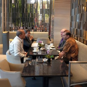 Rosan Cerita Didatangi Manajemen New Balance saat Lagi di Amerika Serikat, Bahas Ini