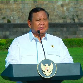 Di Borobudur bersama Macron, Prabowo Tegaskan Komitmen Indonesia Jaga Toleransi dan Budaya