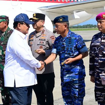 Prabowo Tiba di Yogyakarta, Sambut Langsung Presiden Macron untuk Tinjau Akmil Magelang
