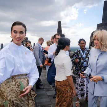 Momen Menpar Dampingi Brigitte Macron Nikmati Pesona Borobudur, Pererat Diplomasi Pariwisata