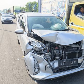Kecelakaan di Tol JORR KM 38 B Arah Bambu Apus, Kondisi Mobil Rusak Parah