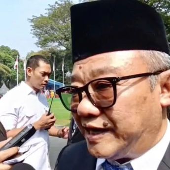 Soal Putusan MK Tentang SD dan SMP Gratis, Mendikdasmen Tunggu Arahan Presiden