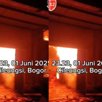 Kebakaran Landa Pabrik di Cileungsi Bogor