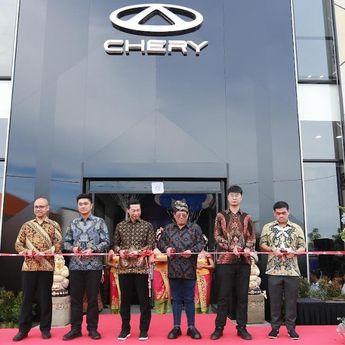Chery Resmikan Dealer Baru di Bali, Tampilkan Identitas Visual Baru dan Layanan Premium