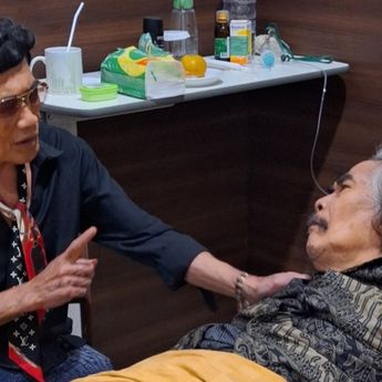Rhoma Irama Jenguk Jaja Miharja di Rumah Sakit, Kirim Doa