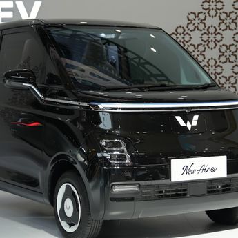 Wuling Raih Penghargaan Cross-Channel Product Campaign di Marketeers OMNI Brands of the Year 2025