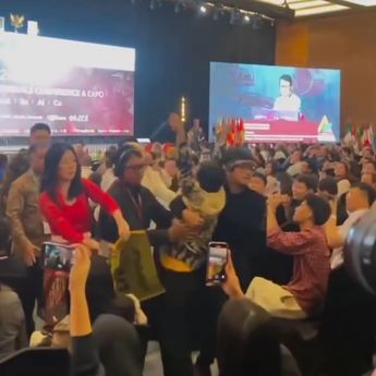 Polisi Bantah Tangkap Aktivis Greenpeace-Wanita Papua di Konferensi Nikel Internasional