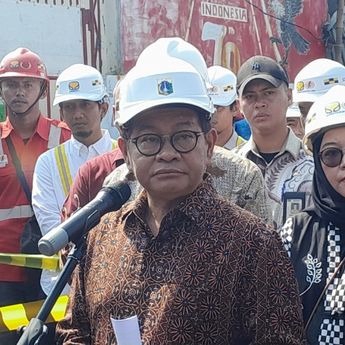 Proyek Tanggul Mitigasi Rob di Muara Angke Telan Rp52 Miliar