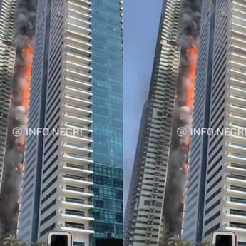 Gedung Pencakar Langit di Dubai Kebakaran Hebat