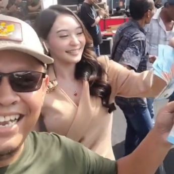 Lagi! Kades Sawer Biduan Cantik di Tegal