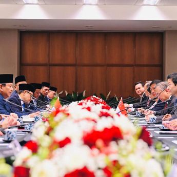 Prabowo Kasih Nama Ibunya Buat Anggrek yang Unik di Singapura