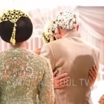Mulan Jameela Lagi-lagi Ngajak Salaman ke Maia Estianty Saat Hari Akad Al Ghazali