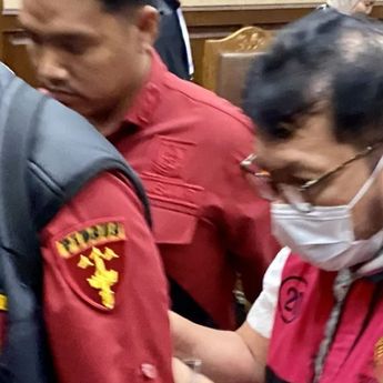 Rp915 Miliar dan 51 Kg Emas Milik Zarof Ricar Disita untuk Negara