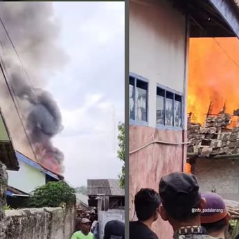 Kebakaran Rumah-rumah di Cihampelas Bandung Bikin Panik Warga