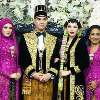Ahmad Dhani Larang Tamu Undangan Ngunduh Mantu Kasih Amplop ke Pengantin