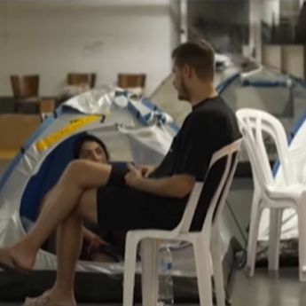 Warga Tel Aviv Dirikan Tenda di Parkiran Mal, Ketakutan Rudal Iran