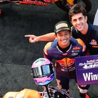 Veda Ega Pratama Juara Red Bull Rookies Cup Dua Kali, Indonesia Raya Bergema di Mugello