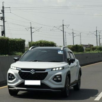 Suzuki Ajak Media Eksplorasi Bandung Lewat Test Drive Fronx