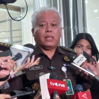 Kejagung Monitoring Keberadaan Jurist Tan, Eks Stafsus Nadiem Makarim