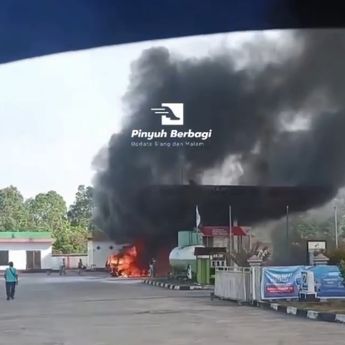 Mobil Terbakar saat Isi BBM di Kalbar, Diduga Milik Pelaku Kejahatan