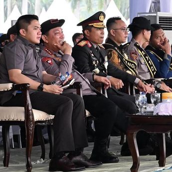Seskab Letkol Teddy Diundang Kapolri Cek Persiapan HUT Bhayangkara