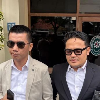 Pengacara Revelino Minta Hakim Tolak Gugatan Lisa Mariana ke RK