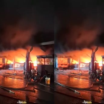 Ngeri! Ruko Terbakar Habis di Tangerang