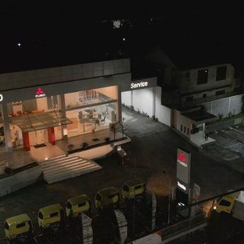 Mitsubishi Fuso Hadirkan Bengkel Siaga 24 Jam, Dukung Kelancaran Logistik Tanpa Henti