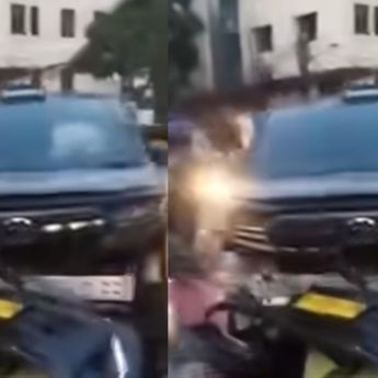 Alphard Hitam Kecelakaan di Mampang Arah Kuningan