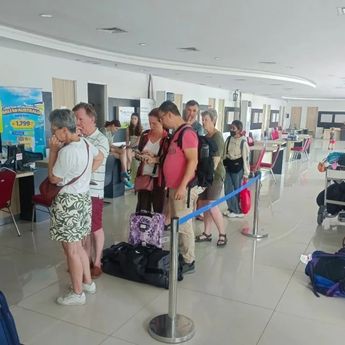 24 Penerbangan di Bandara Ngurah Rai Dibatalkan Imbas Erupsi Gunung Lewotobi