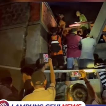 Pria Ditemukan Tewas Usai Lompat dari Jembatan Gegerkan Warga Lampung