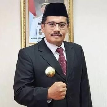 Bobby Nasution Lantik Togap Simangunsong Sebagai Sekda Sumut