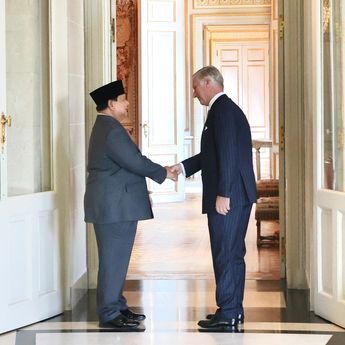 Prabowo Bertemu Raja Belgia, Disambut Hangat di Istana Laeken