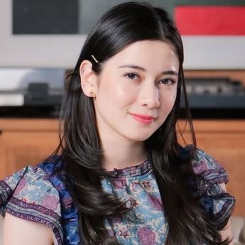 Bantah Jadi Orang Ketiga Rumah Tangga Kompol Arif dan Ninik, Iris Wullur: Cuma Teman Pedel