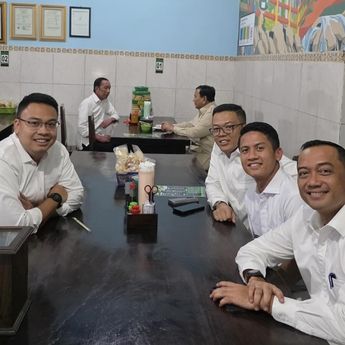 Ajudan Ungkap Pertemuan Jokowi-Prabowo di Rumah Makan