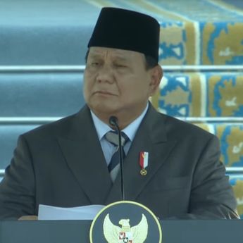 Prabowo Ucapkan Terima Kasih ke Orang Tua Perwira TNI-Polri yang Baru Dilantik
