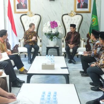 Menag dan Dubes Inggris Bahas Kerja Sama Pendidikan, Dorong Santri Go Internasional