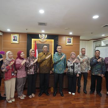 Mentrans: Tansmigrasi adalah Strategi Menuju Indonesia Emas 2045