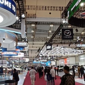 Tips Nyaman Berkunjung ke GIIAS 2025 di Akhir Pekan