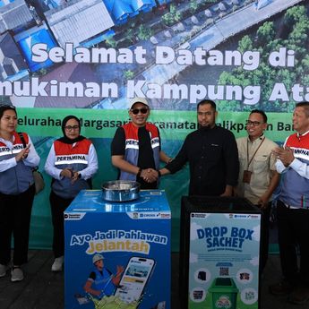 Sebar Energi di Hari Anak Nasional, Pertamina Bagikan Bantuan Paket Seragam Sekolah di Balikpapan
