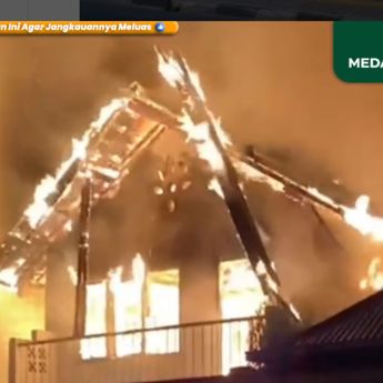 Rumah Mewah di Medan Ludes Terbakar Pagi Tadi
