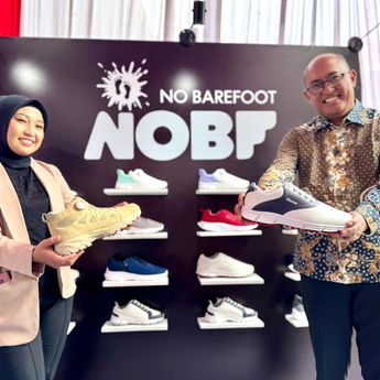 Langkah Pertama Alas Kaki Lokal Menjejak Dunia: UKM Mojokerto Gandeng Ratusan Perajin Sepatu Ekspor ke Pasar Global